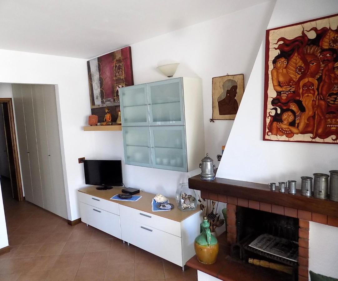 Casa Nuccia Gentili David Lejlighedshotel Marina di Massa Eksteriør billede